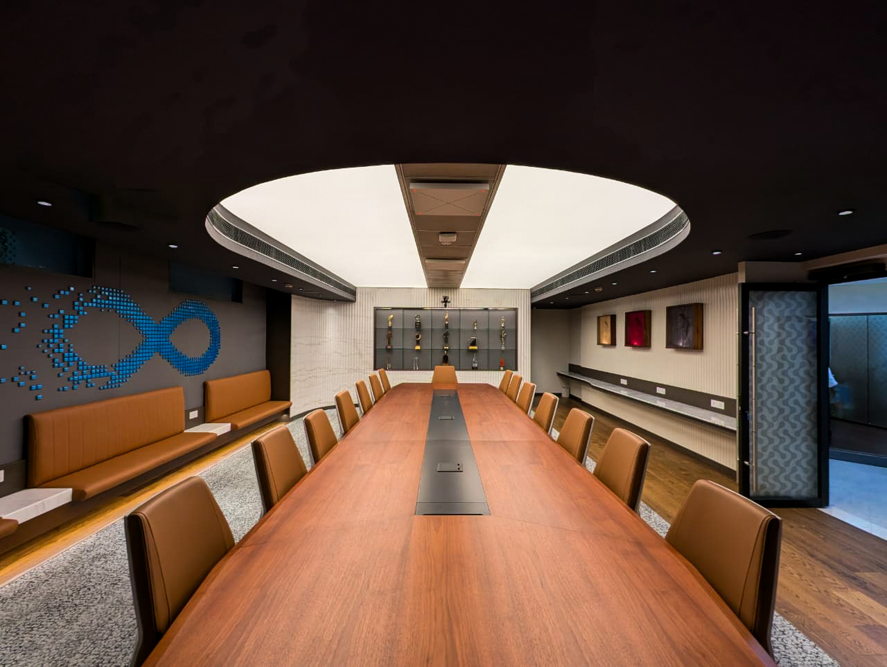 NEWMAT Translucent Ceiling – Circular Meeting Room Biocon